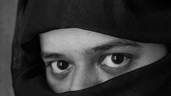 Kisah Khaulah binti Azur, Pedang Allah dari Kaum Perempuan