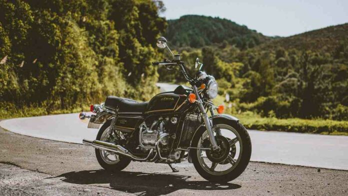 Knalpot Motor Nembak, Ini Penyebab dan Cara Mengatasinya