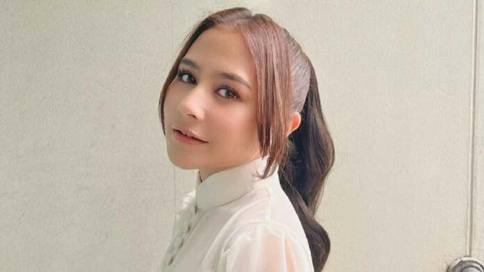Profil Prilly Latuconsina, Aktris yang Cerdas dan Berbakat