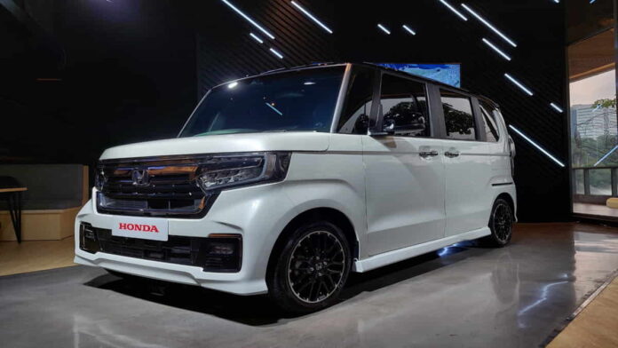 Honda N-Box Dipamerkan di Indonesia, Intip Keunggulannya!