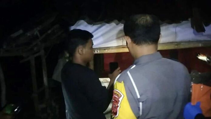 Jasad Pria Tanpa Identitas Ditemukan di Saung Gedung Tua Tasikmalaya