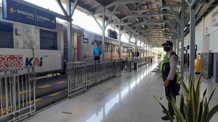 Jelang Nataru Keamanan di Stasiun Banjar Ditingkatkan