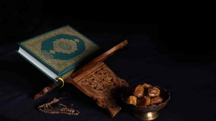 Kandungan Surat Al Mulk Ayat 15, Hikmah, dan Keutamaannya