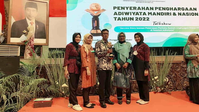 SMPN 8 Banjar