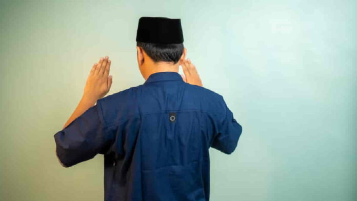 Tata Cara Sholat Safar, Amalkan Sebelum dan Sesudah Bepergian!