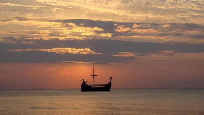 Arti Mimpi Naik Perahu