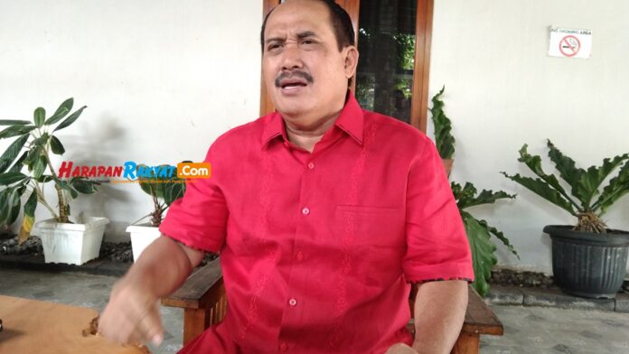 Bantah Pukul Warga