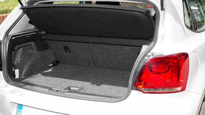 Cara Mengatasi Bagasi Mobil Bocor yang Bisa Menjadi Solusi