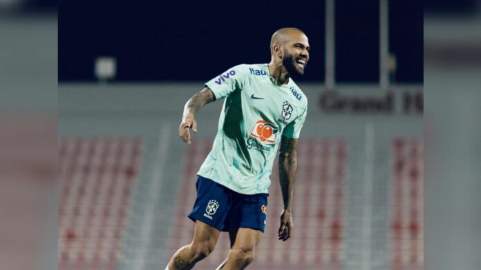 Eks Bek Barcelona Dani Alves Diduga Terjerat Kasus Pelecehan