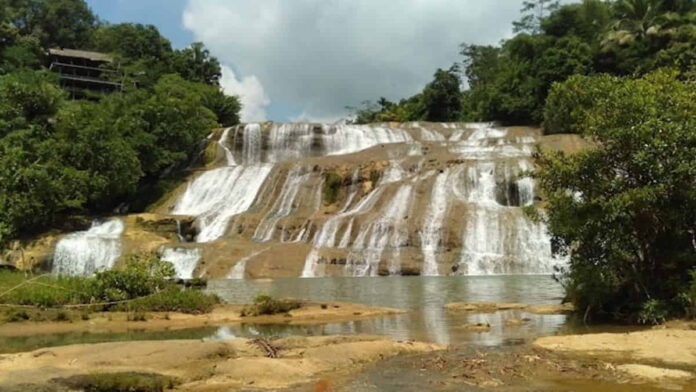 Objek Wisata Curug Dengdeng Tasikmalaya