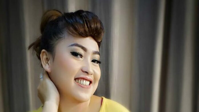Profil Mpok Alpa, Artis yang Terkenal Berkat Video Curhatannya