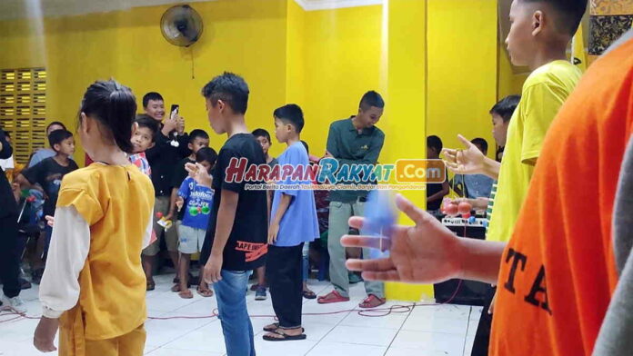 Ratusan Anak-anak di Tasikmalaya Beradu Terampil di Lomba Lato-lato