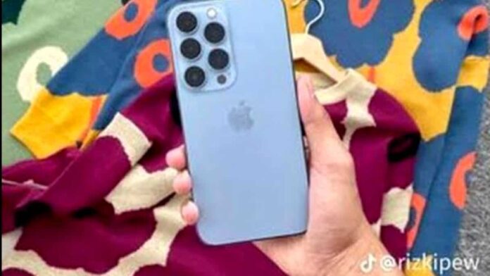 iPhone 16 Pro Viral