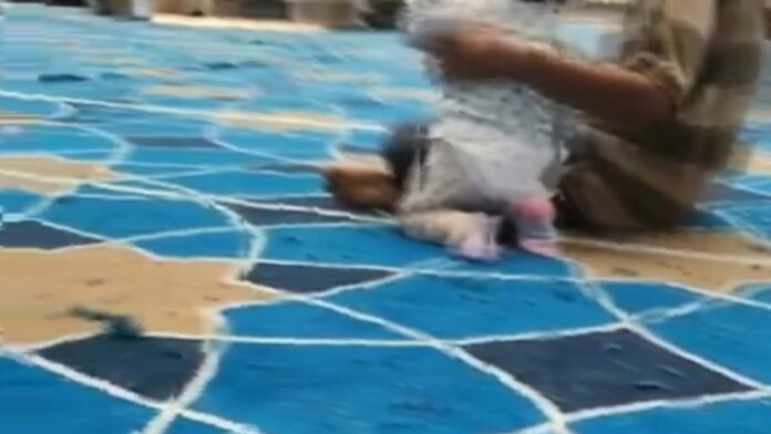 Karpet di Masjid Al Jabbar kotor viral di medsos