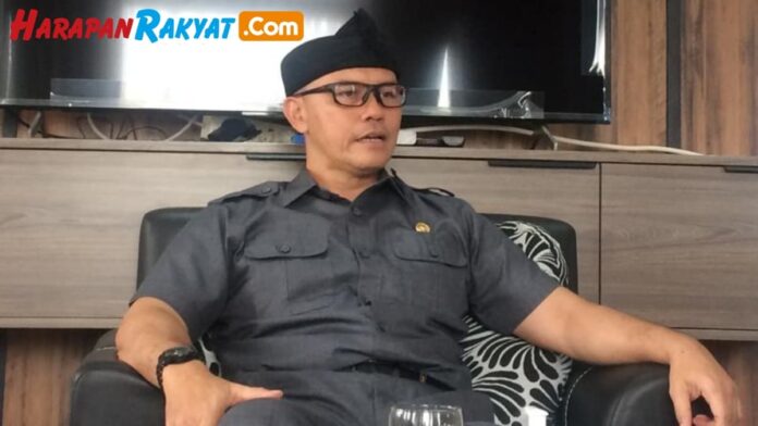 Ketua DPD Partai Golkar Kota Bandung Edwin Senjaya