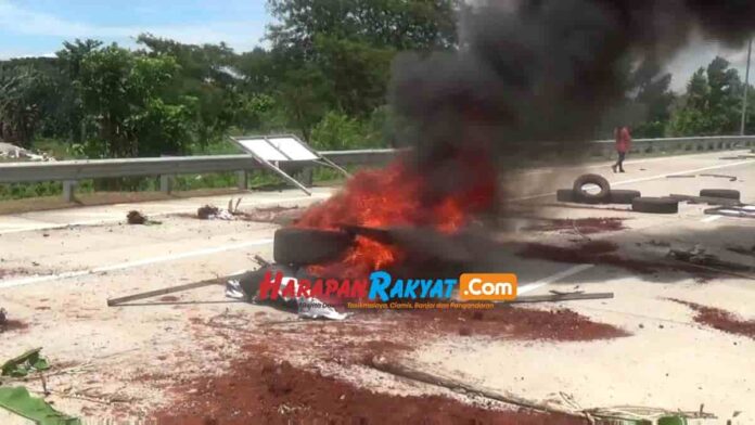 Bakar Ban Bekas