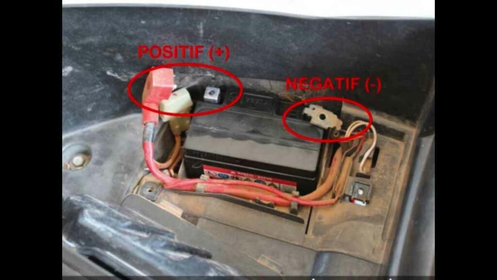 Cara Memperbaiki Kabel Aki Motor yang Mengalami Kerusakan