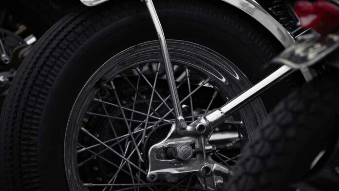 Cara Menghilangkan Baret di Velg Motor