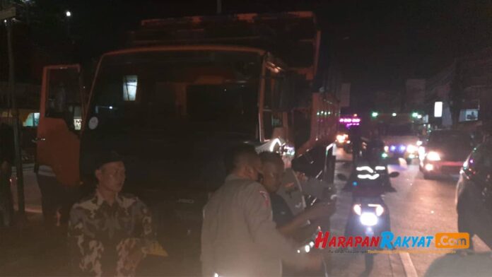 Pemotor di Cikarang Bekasi Meninggal Usai Terlibat Kecelakaan dengan Dump Truk