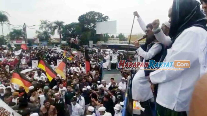 Ribuan Massa di Garut Kutuk Pembakaran Al Quran di Swedia dan Denmark