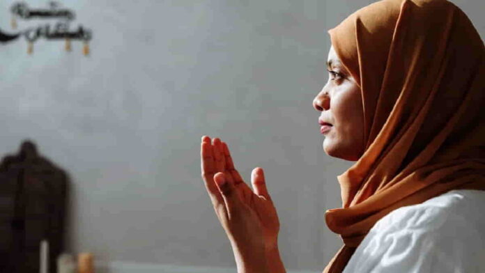 Doa Pembuka Majelis, Keutamaan hingga Adab