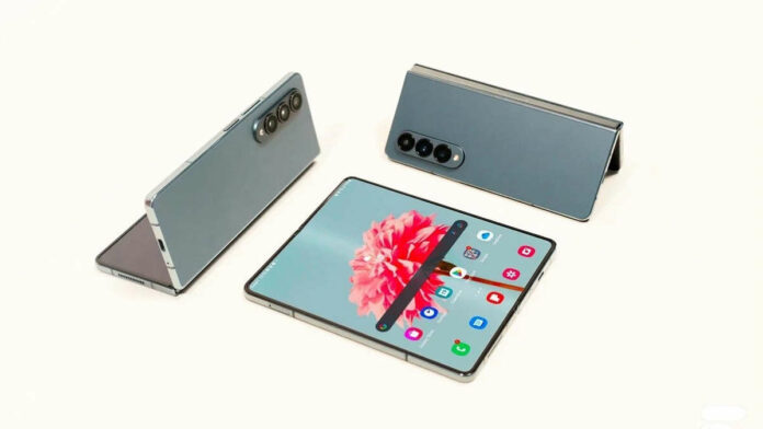 HP Samsung Galaxy Z Flex, Multitasking dengan Layar Besar