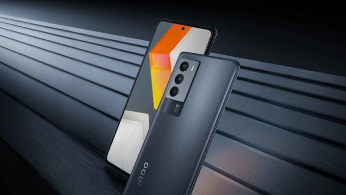 HP Vivo iQOO 12 5G Tampil Gahar, Usung Snapdragon 8 Gen 2