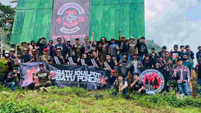 Kampanye Jaga Lingkungan Digelar Bikers Brotherhood 1% MC di Sukamantri Ciamis