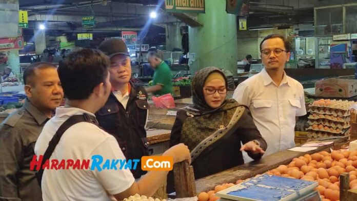 Ketua Komisi B DPRD Kota Bandung