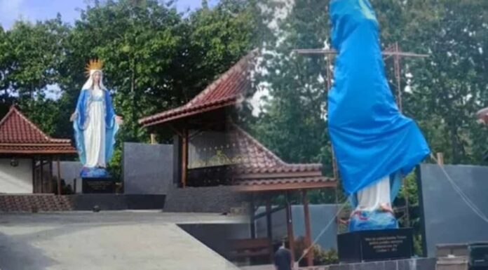 Polemik patung Bunda Maria