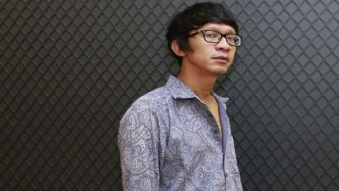 Profil Aming Supriatna, Semakin Fresh dengan Tampilan Baru