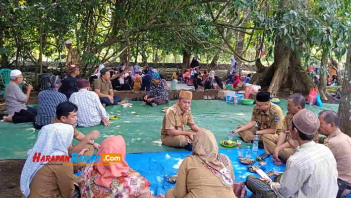 Tradisi Ngikis Warga Jajawar Kota Banjar