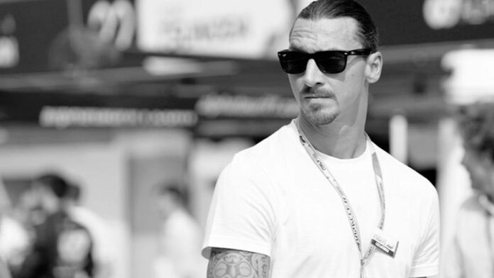 Zlatan Ibrahimovic Isyaratkan Bertahan di AC Milan Usai Pulih dari Cedera