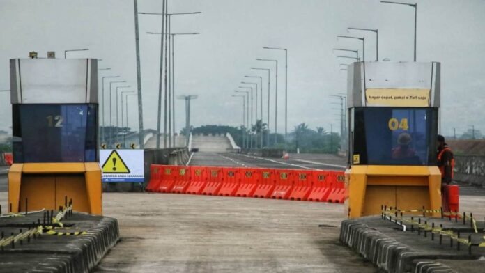 exit tol gedebage