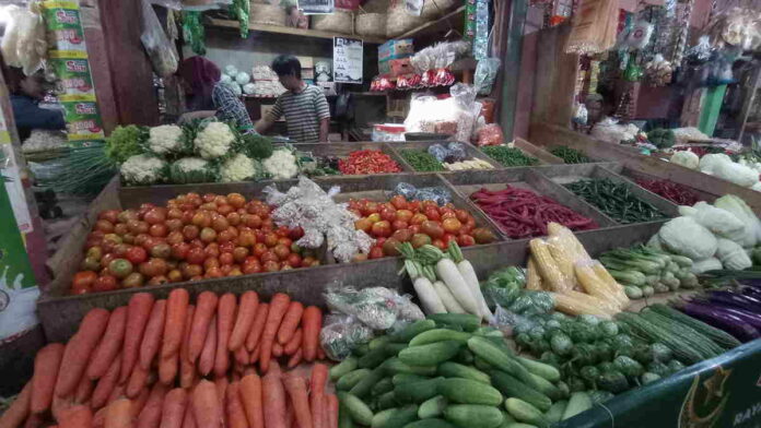 DKUKMP Ciamis Pastikan Stok Kebutuhan Bahan Pokok Jelang Lebaran Aman