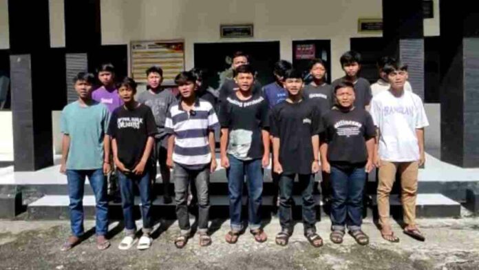 Gerombolan Motor di Kota Banjar