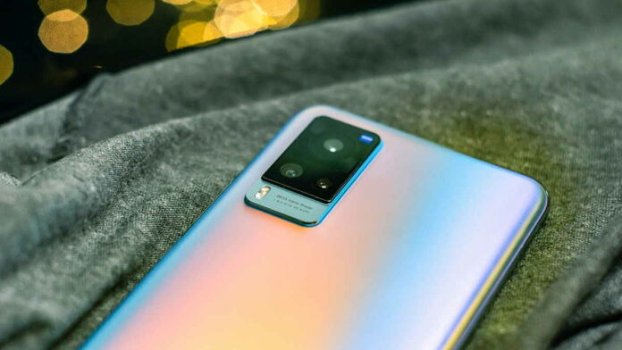 HP Vivo X110 Pro Tampilkan Chip Kuat, Kamera Mengesankan