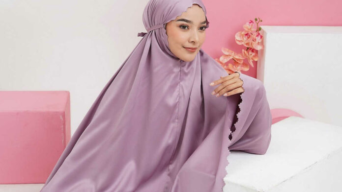 Mukena Silky Premium, Bahan Lembut Nyaman Digunakan