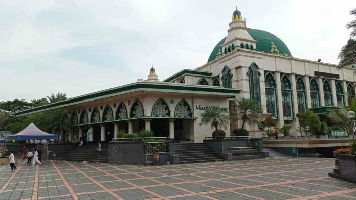 Taman Raflesia Ciamis Jadi Lokasi Salat Id, DKM Masjid Agung Minta Bilik Proyek Ditutup Kain Agar Tidak Kumuh