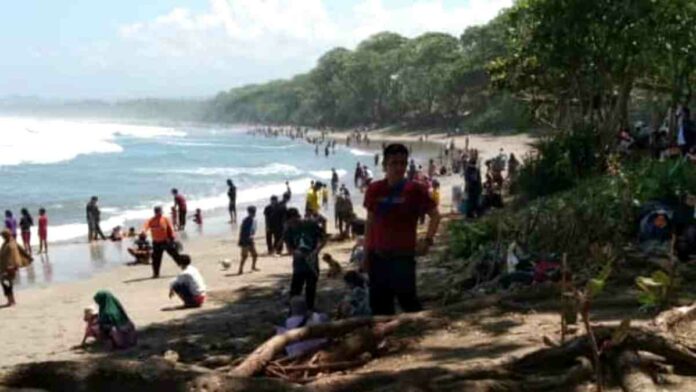 Objek Wisata Pantai Sindangkerta