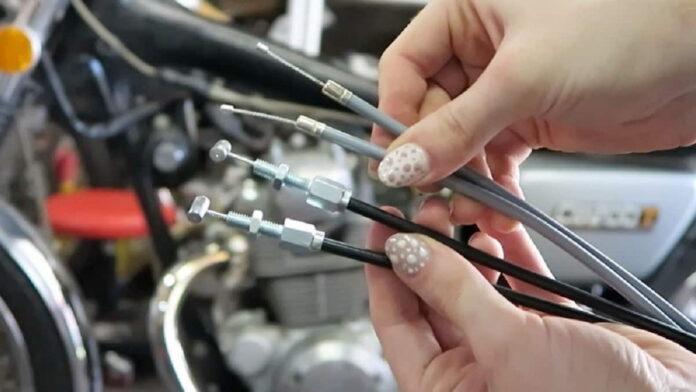 Cara Mengatasi Motor Matic Ngegas Tanpa Harus ke Bengkel