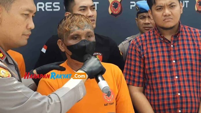 Rumah Dadang Buaya Dibom Molotov