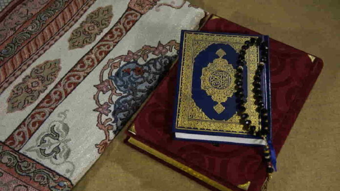 Doa Setelah Membaca Al-Waqi'ah, Keutamaan dan Waktu Terbaik