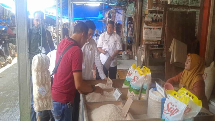 Harga Bahan Pokok di Pasar Pananjung Pangandaran