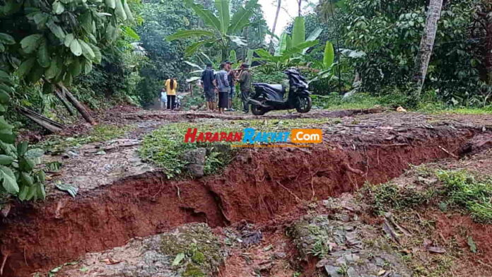 Warga Kelewih Ciamis