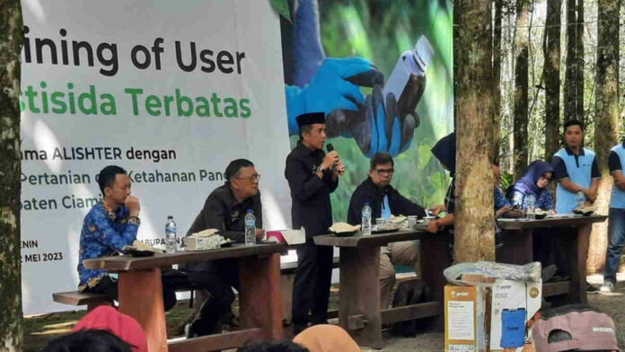 Petani Ciamis Diharapkan Mampu Mengaplikasikan Pestisida Secara Baik, Benar dan Bijak