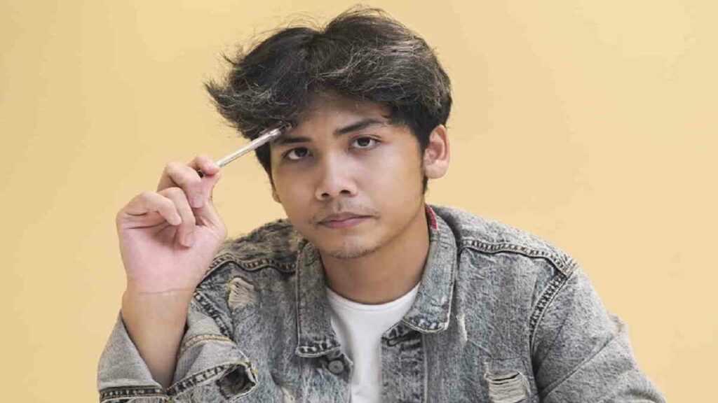 Profil Bintang Emon