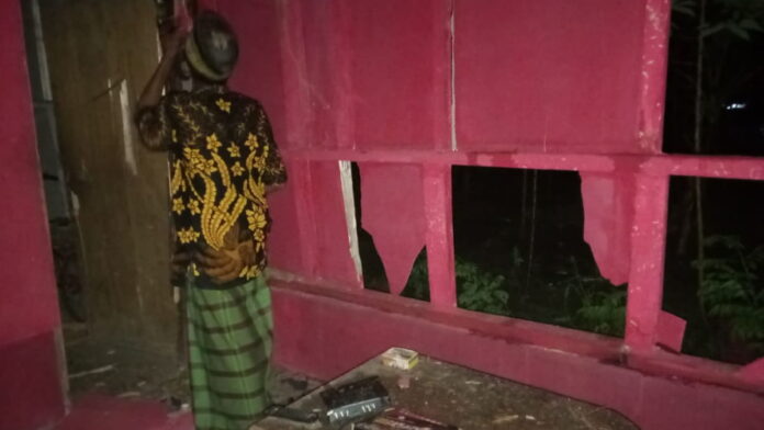 Rumah Rusak Parah Tersambar Petir di Ratawangi Ciamis