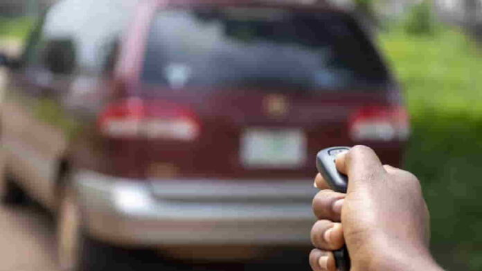 Alarm Mobil Kunci Lipat