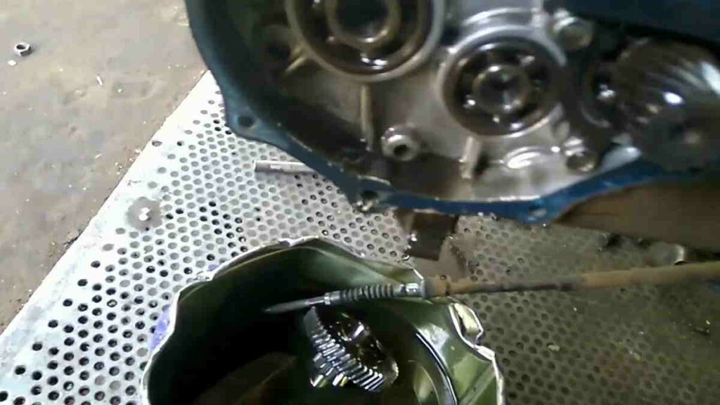 Cara Ganti Bearing Gardan Beat